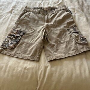NEW Cargo Realtree Cargo Shorts